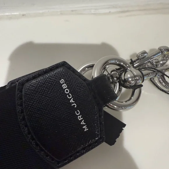 NWT Marc Jacobs crossbody strap - Picture 3 of 4
